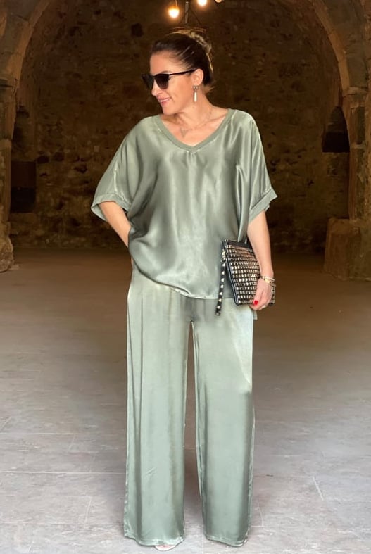 Eva Di Muro™ Dvoudílný set s výstřihem do V