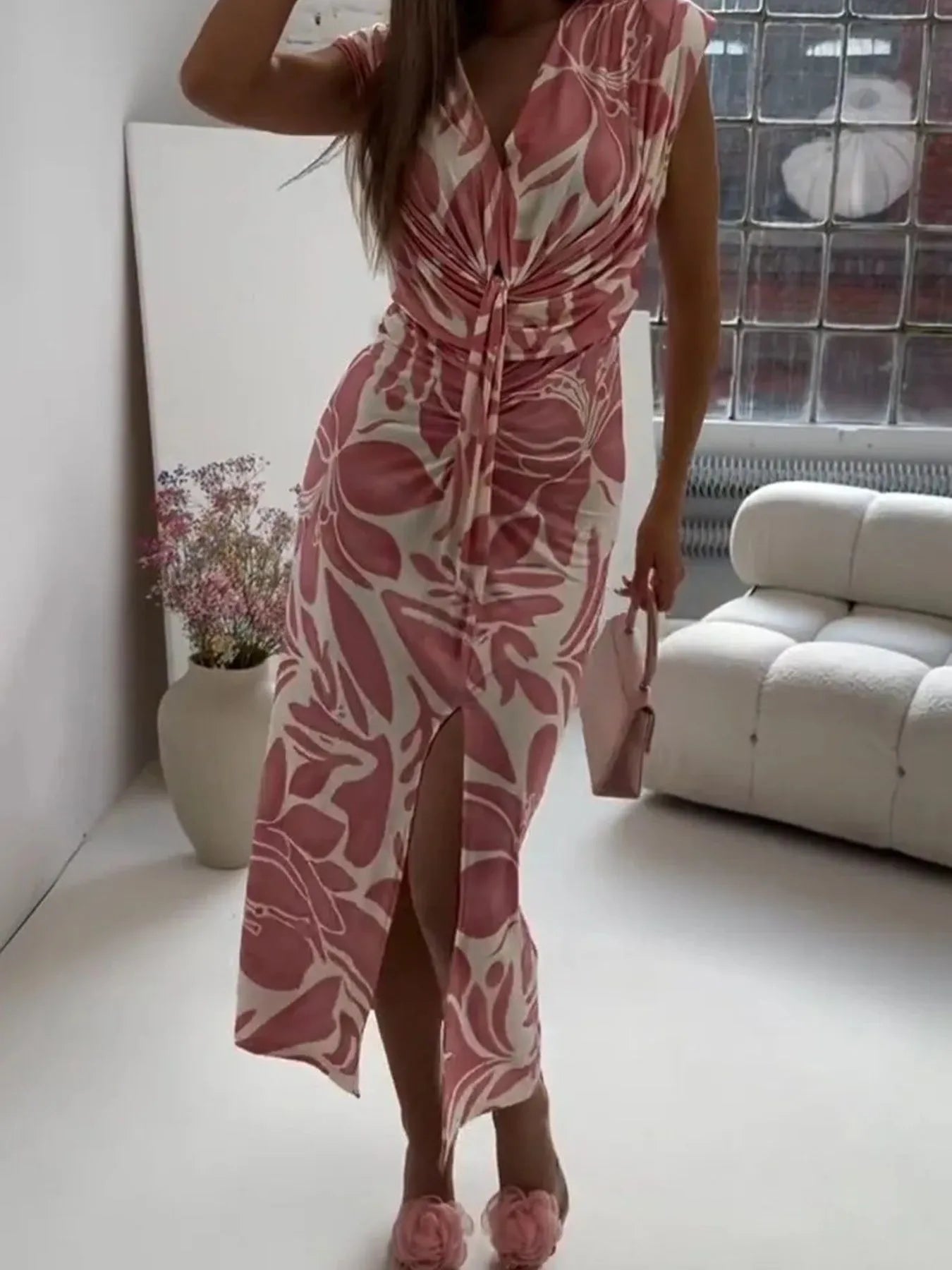 Michela Ortolano™ Šaty bez rukávů s potiskem a rozparkem