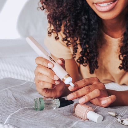 ManiCare™ Elektrická leštička na nehty 5 v 1